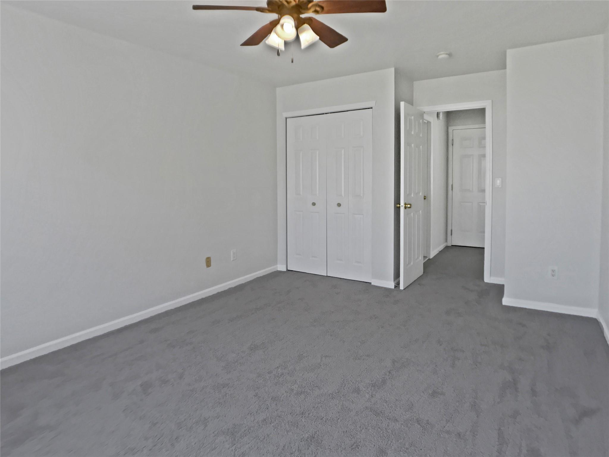 5 Lori Lane, Middle Island, NY 11953