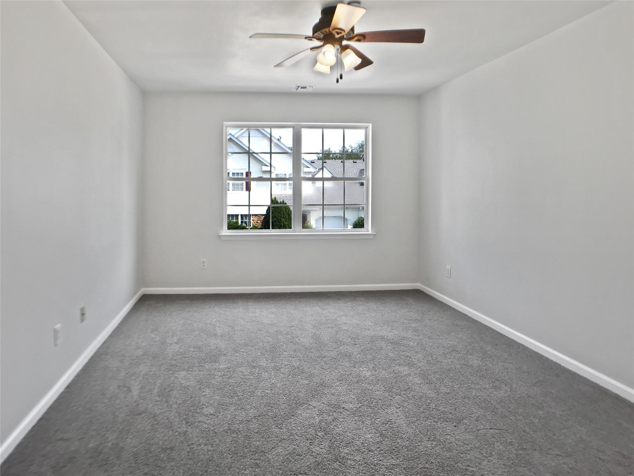 5 Lori Lane, Middle Island, NY 11953