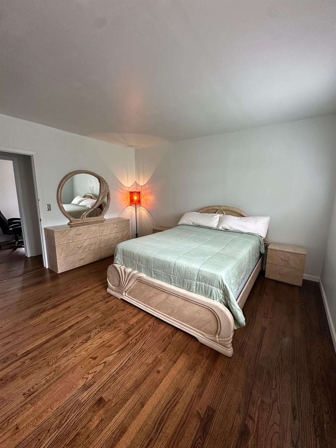 80 Newton Boulevard, Lake Ronkonkoma, NY 11779