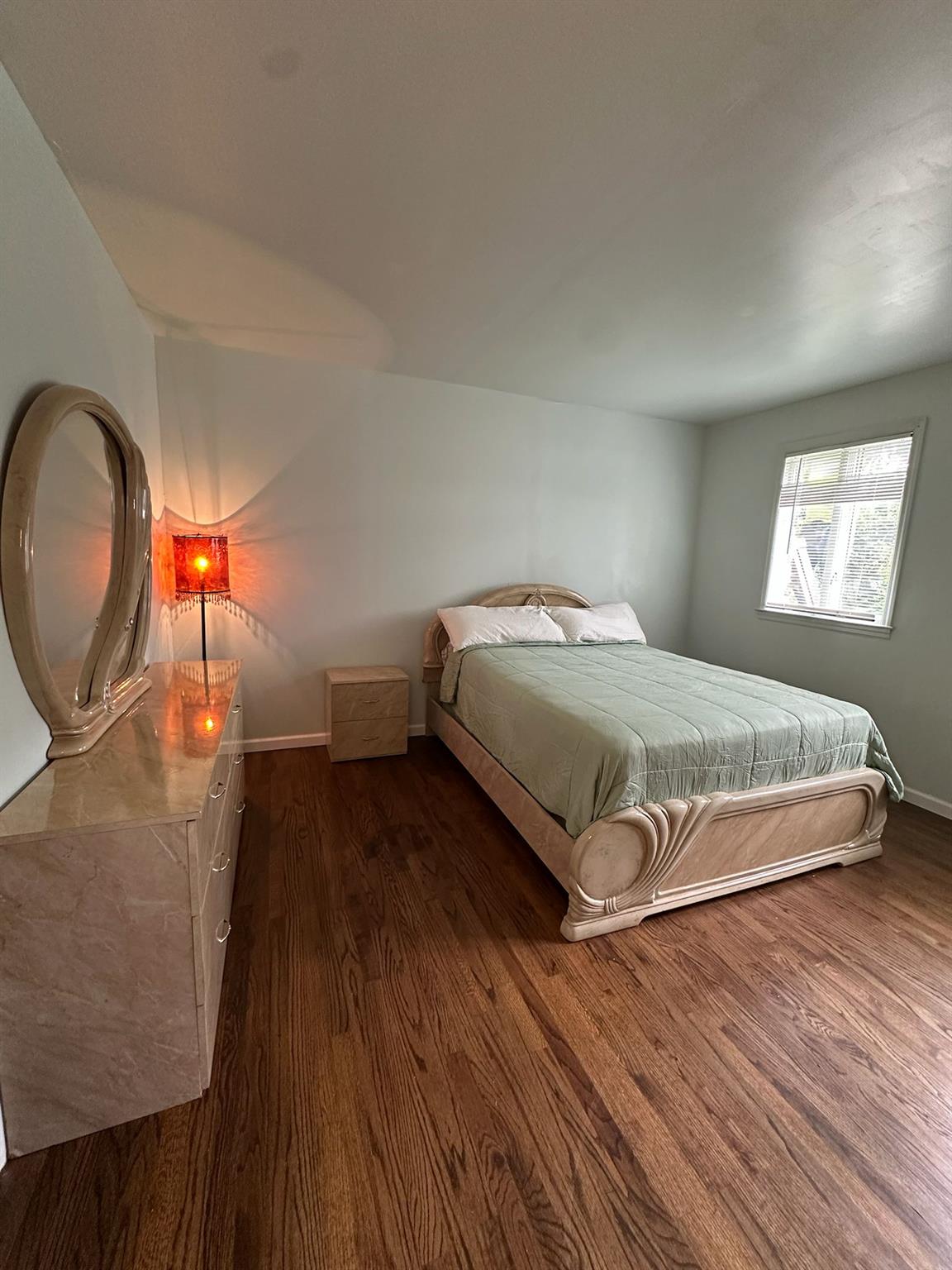 80 Newton Boulevard, Lake Ronkonkoma, NY 11779