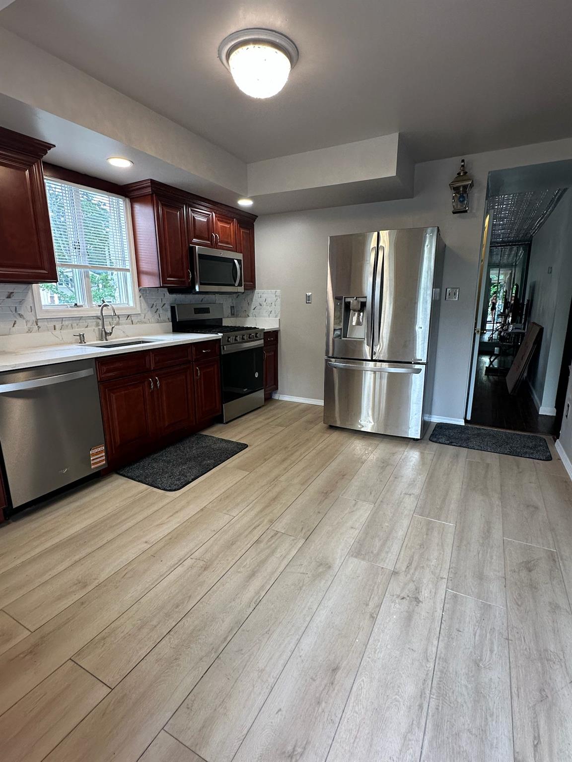 80 Newton Boulevard, Lake Ronkonkoma, NY 11779