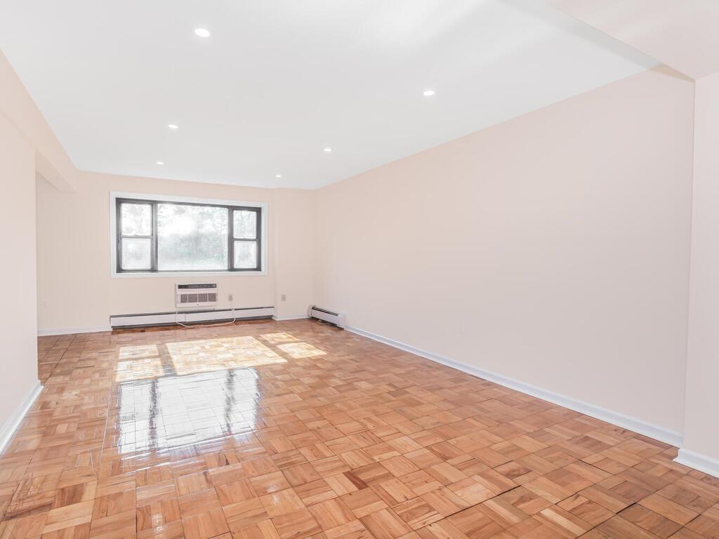 505 Central Ave # 528, White Plains, NY 10606