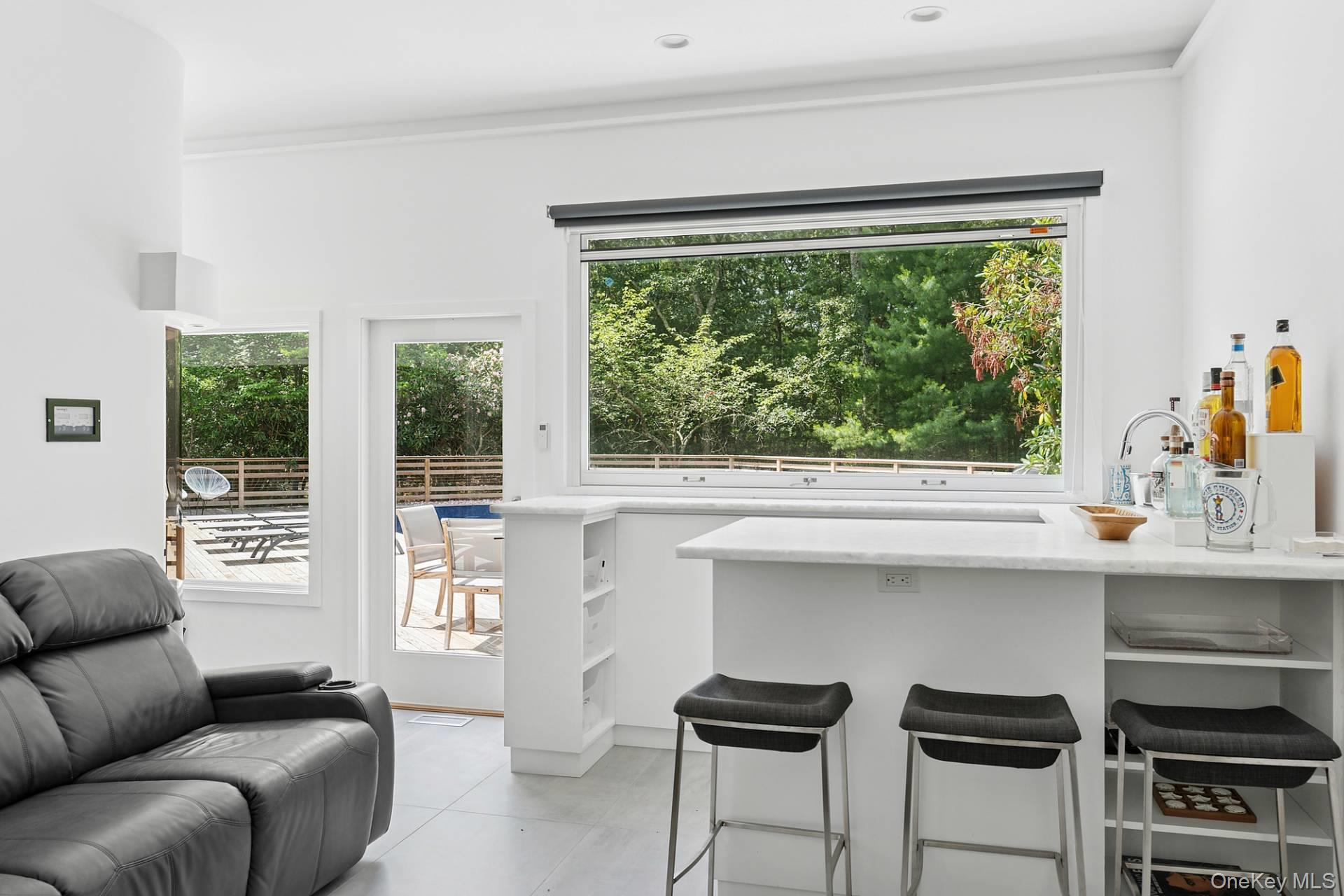 35 Ely Brook Road, East Hampton, NY 11937