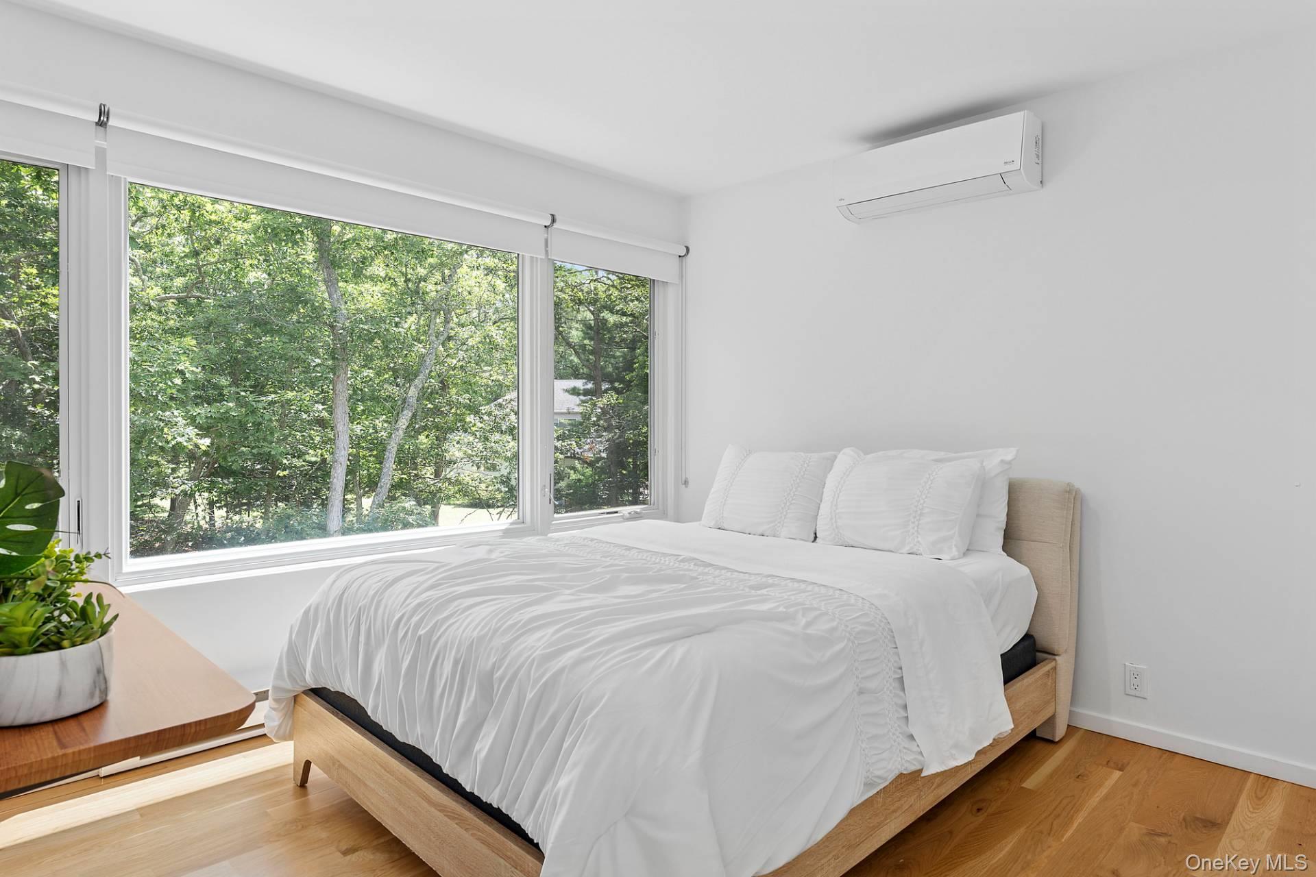 35 Ely Brook Road, East Hampton, NY 11937