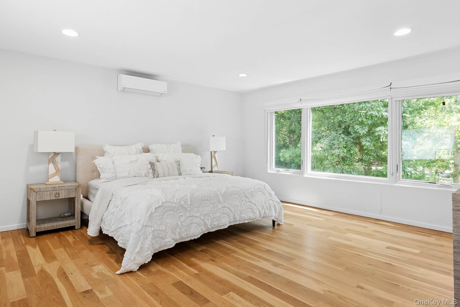 35 Ely Brook Road, East Hampton, NY 11937