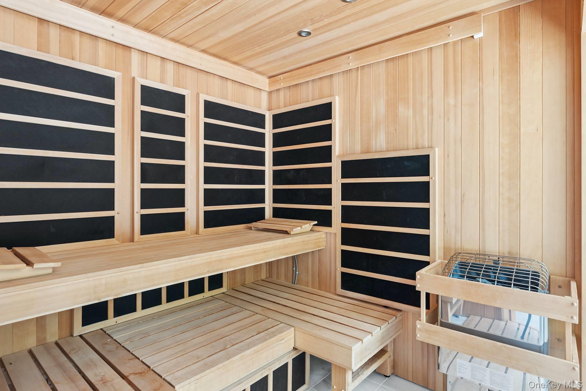 35 Ely Brook Road, East Hampton, NY 11937