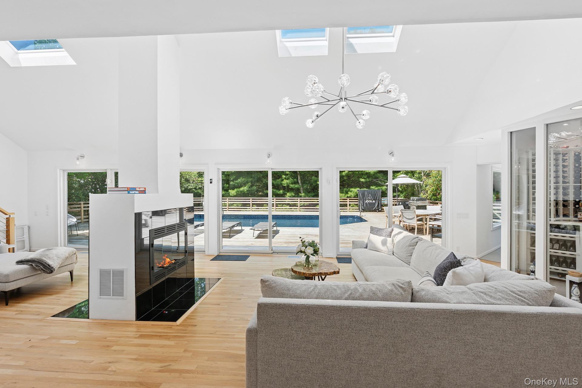 35 Ely Brook Road, East Hampton, NY 11937