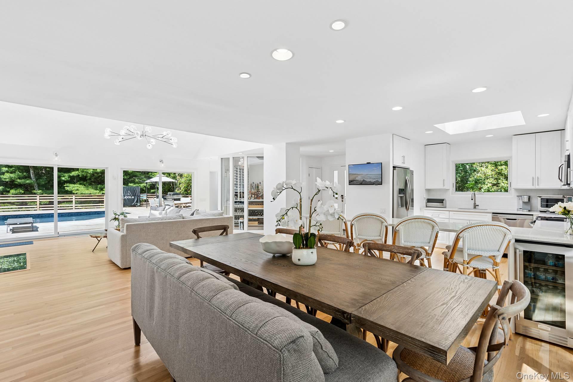 35 Ely Brook Road, East Hampton, NY 11937