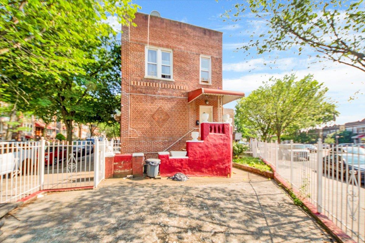 1349 Elder Avenue, Bronx, NY 10472