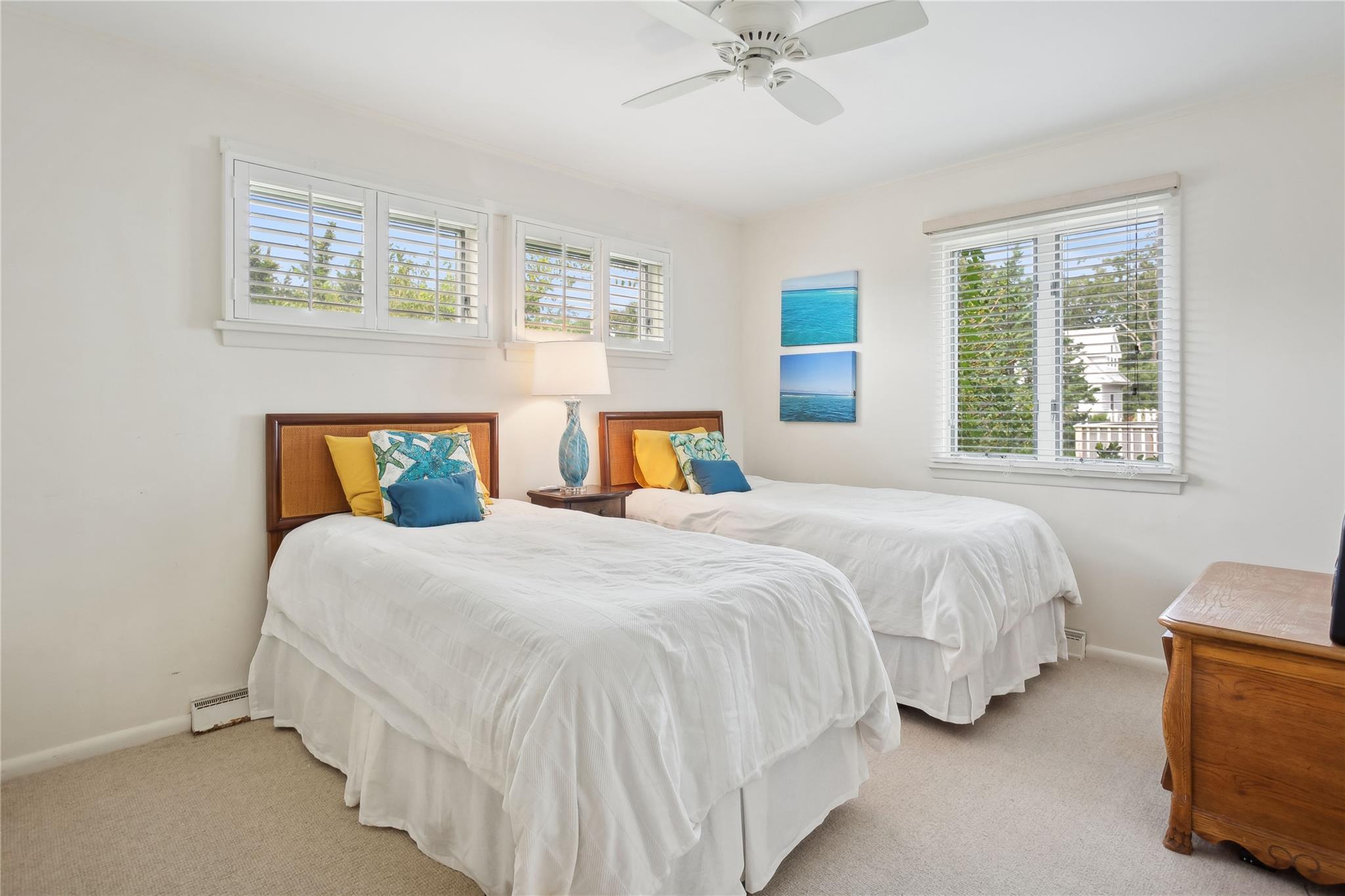 33 Beach Road, Laurel, NY 11948