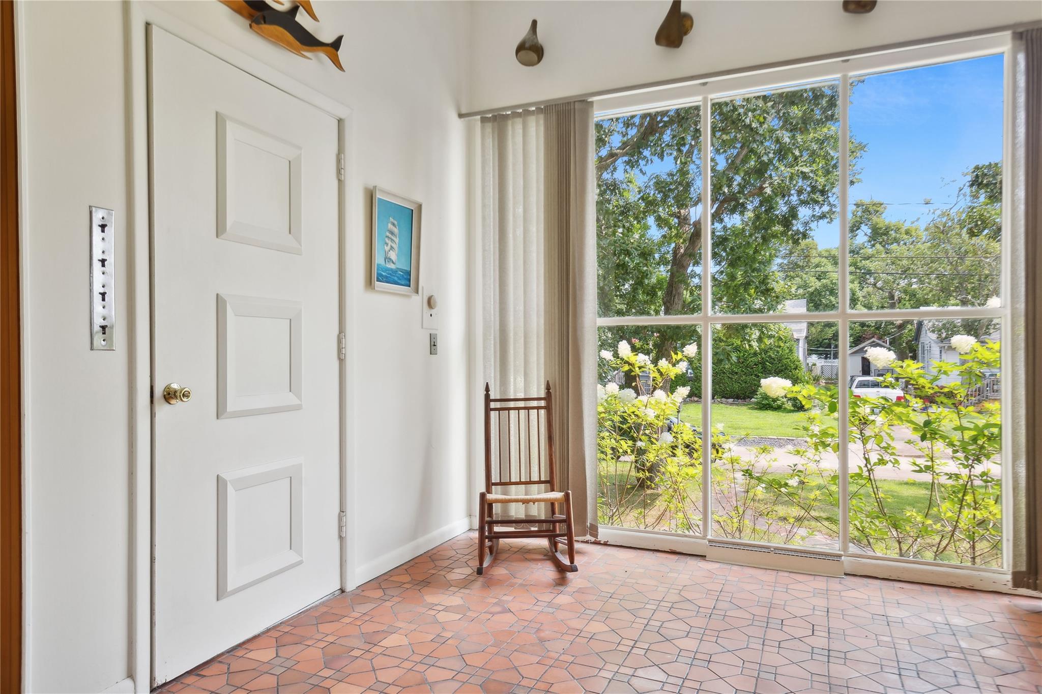 33 Beach Road, Laurel, NY 11948