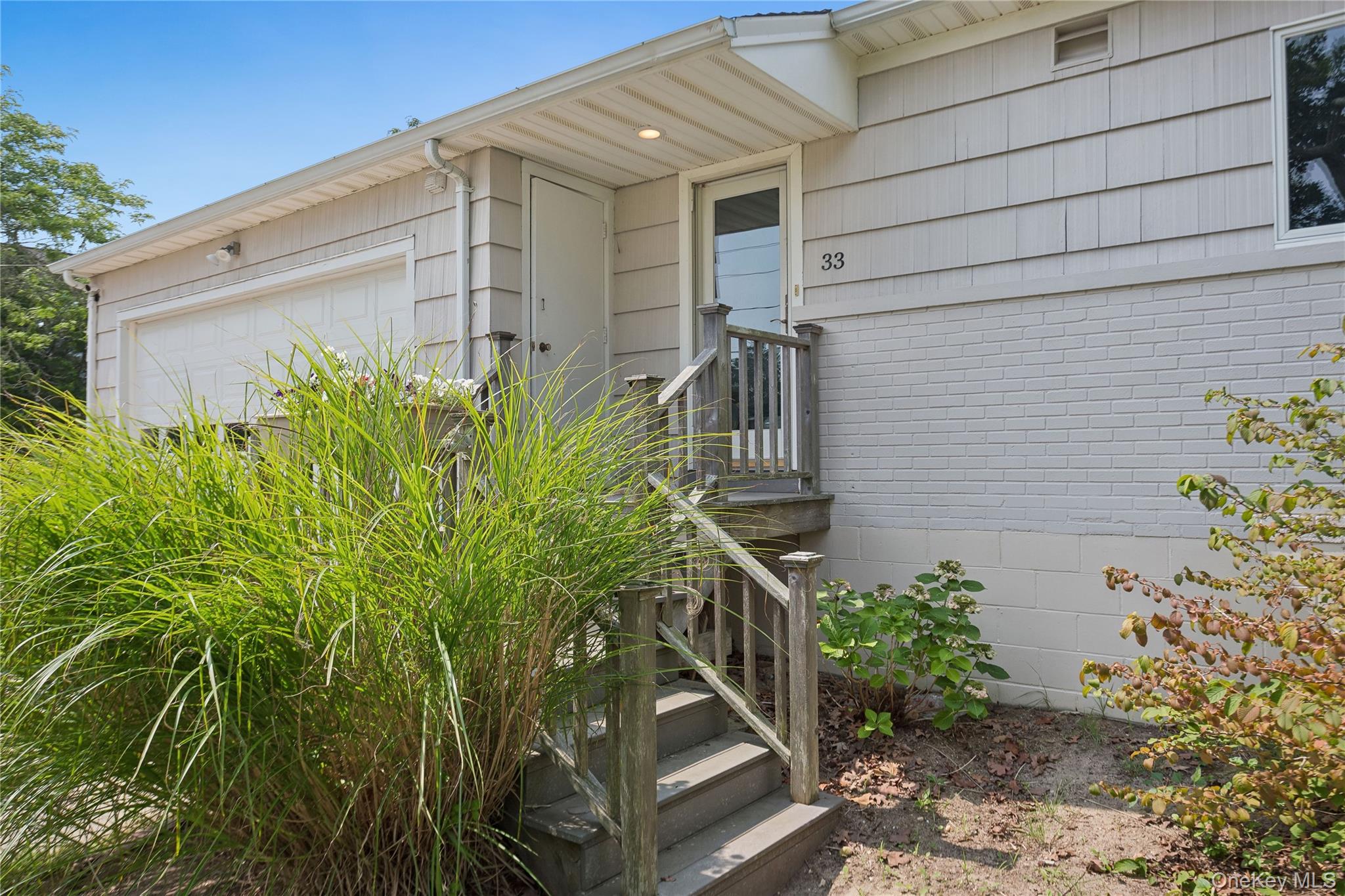 33 Beach Road, Laurel, NY 11948