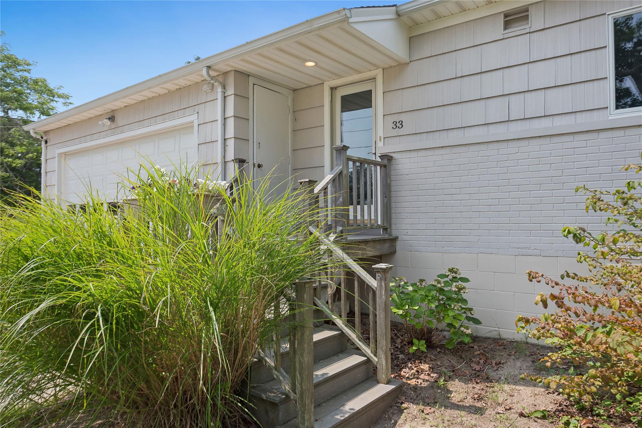 33 Beach Road, Laurel, NY 11948