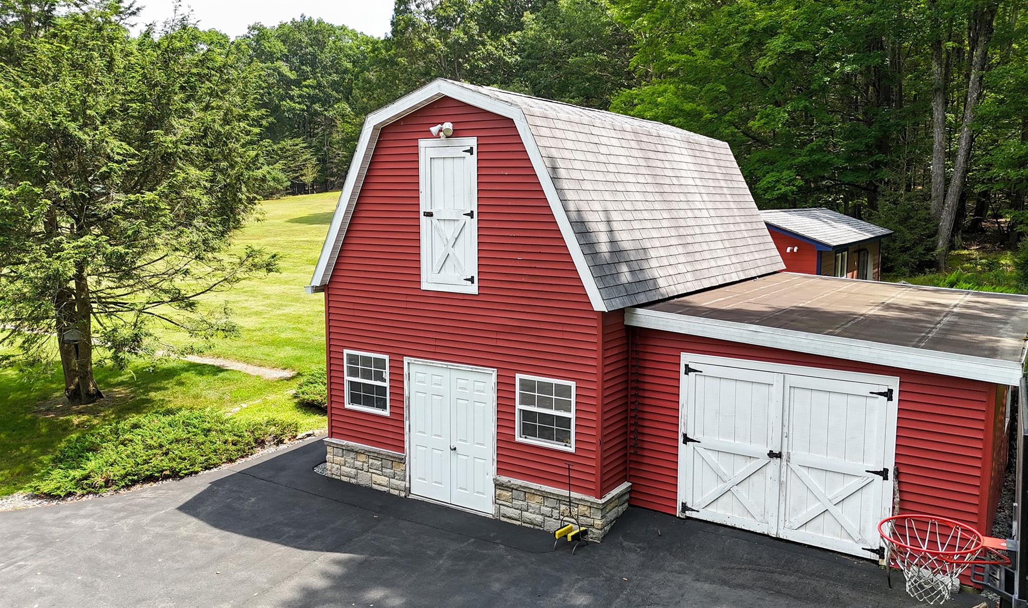 71 Wildwood Drive, Fallsburg, NY 12779