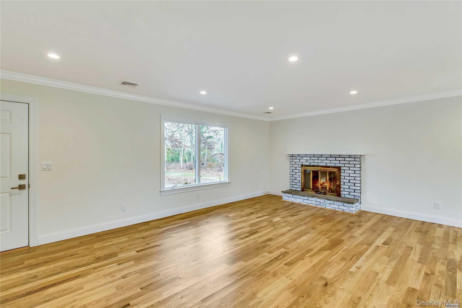 51 Ocean Avenue, Hampton Bays, NY 11946