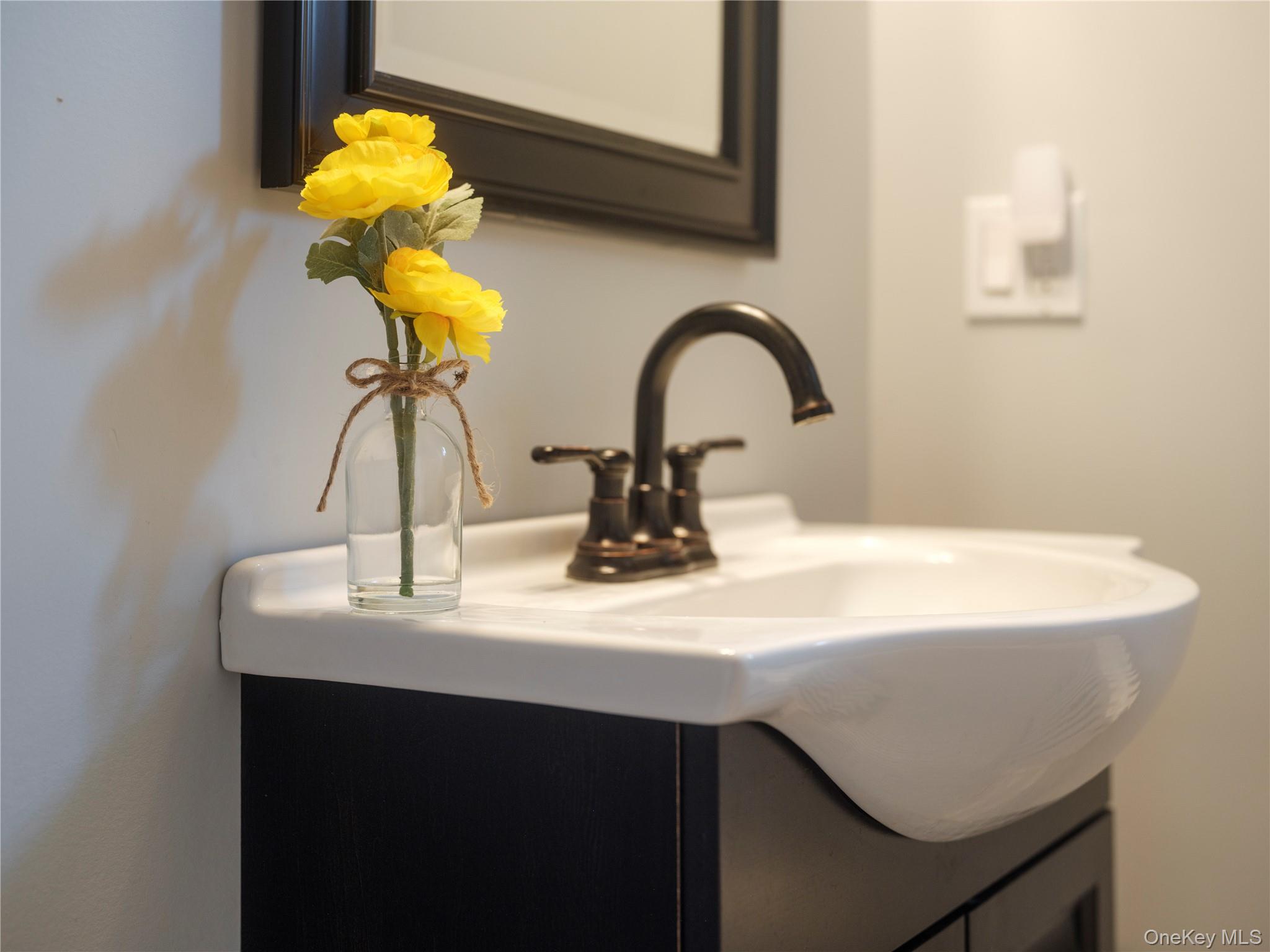 756 Main Road, Aquebogue, NY 11931