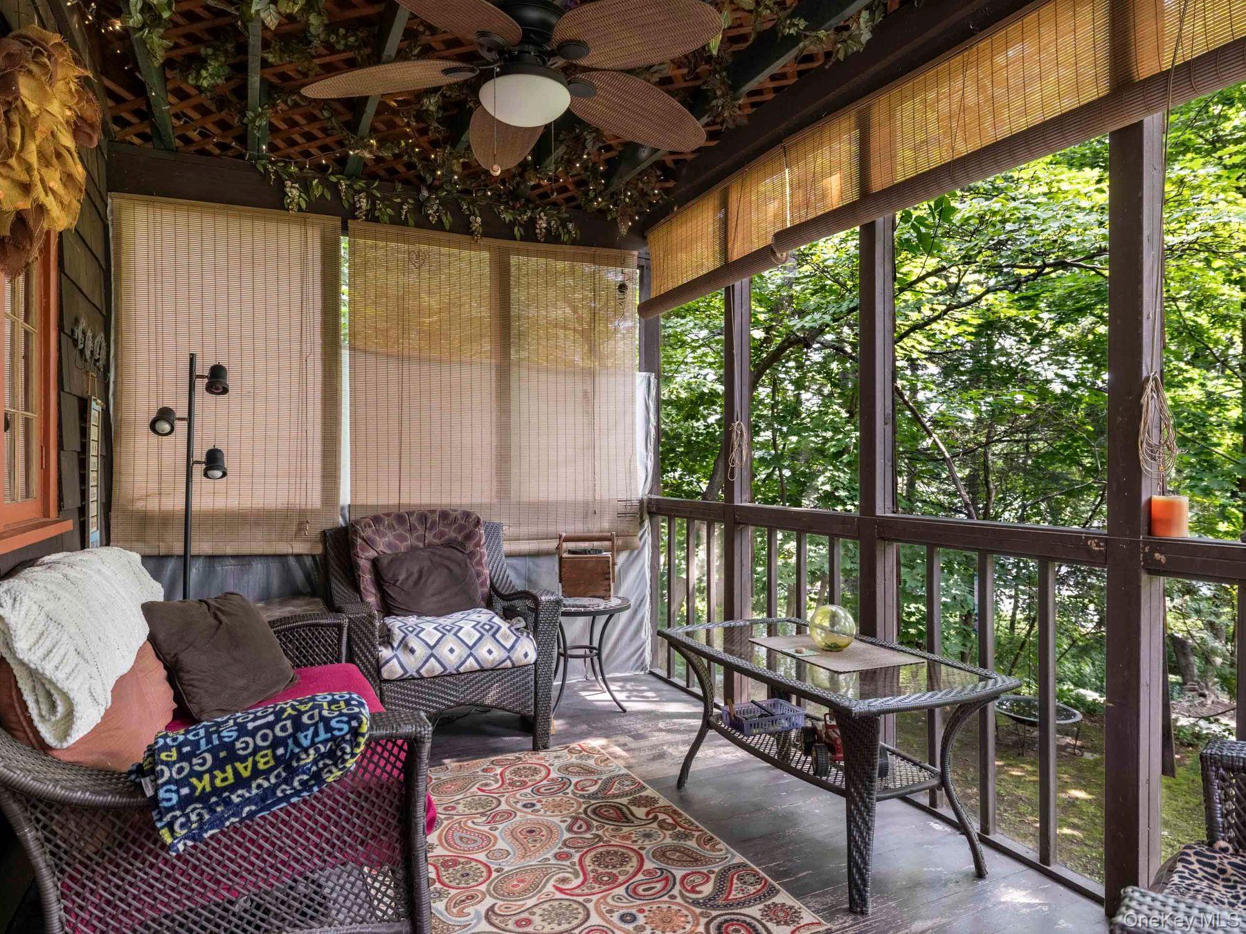 174 North Drive, Saugerties, NY 12477