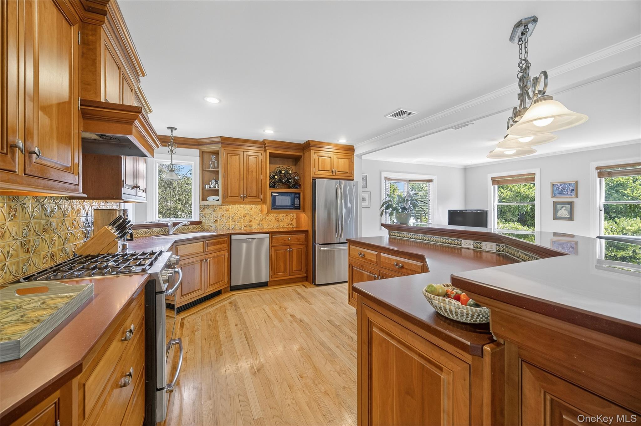 6 Berea Road, Walden, NY 12586