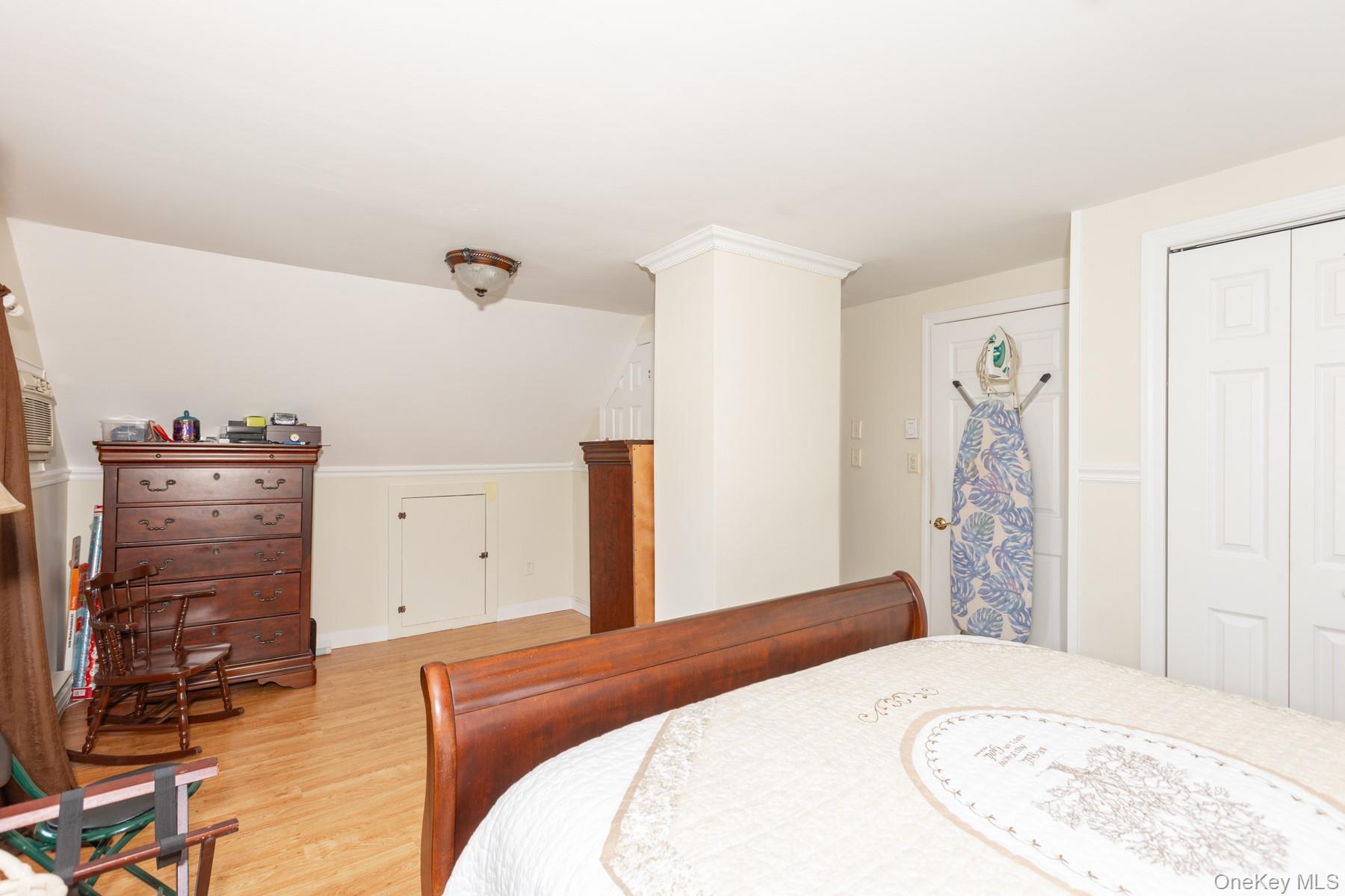 46 Tallow Lane, Levittown, NY 11756