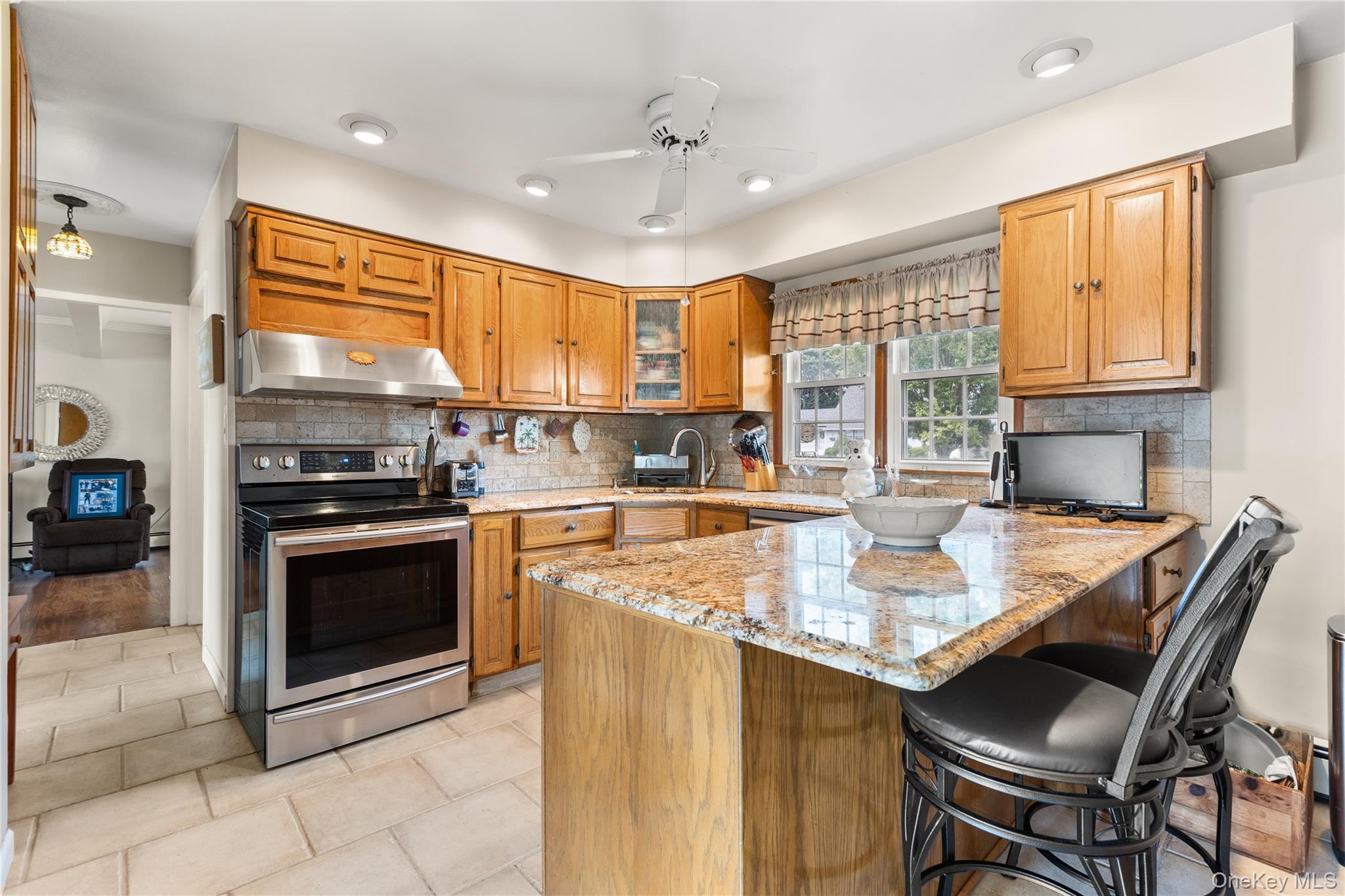 46 Tallow Lane, Levittown, NY 11756