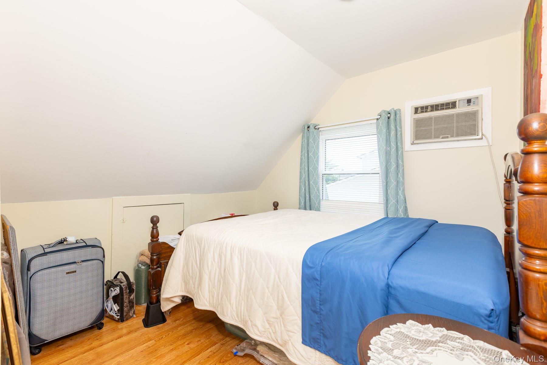 46 Tallow Lane, Levittown, NY 11756