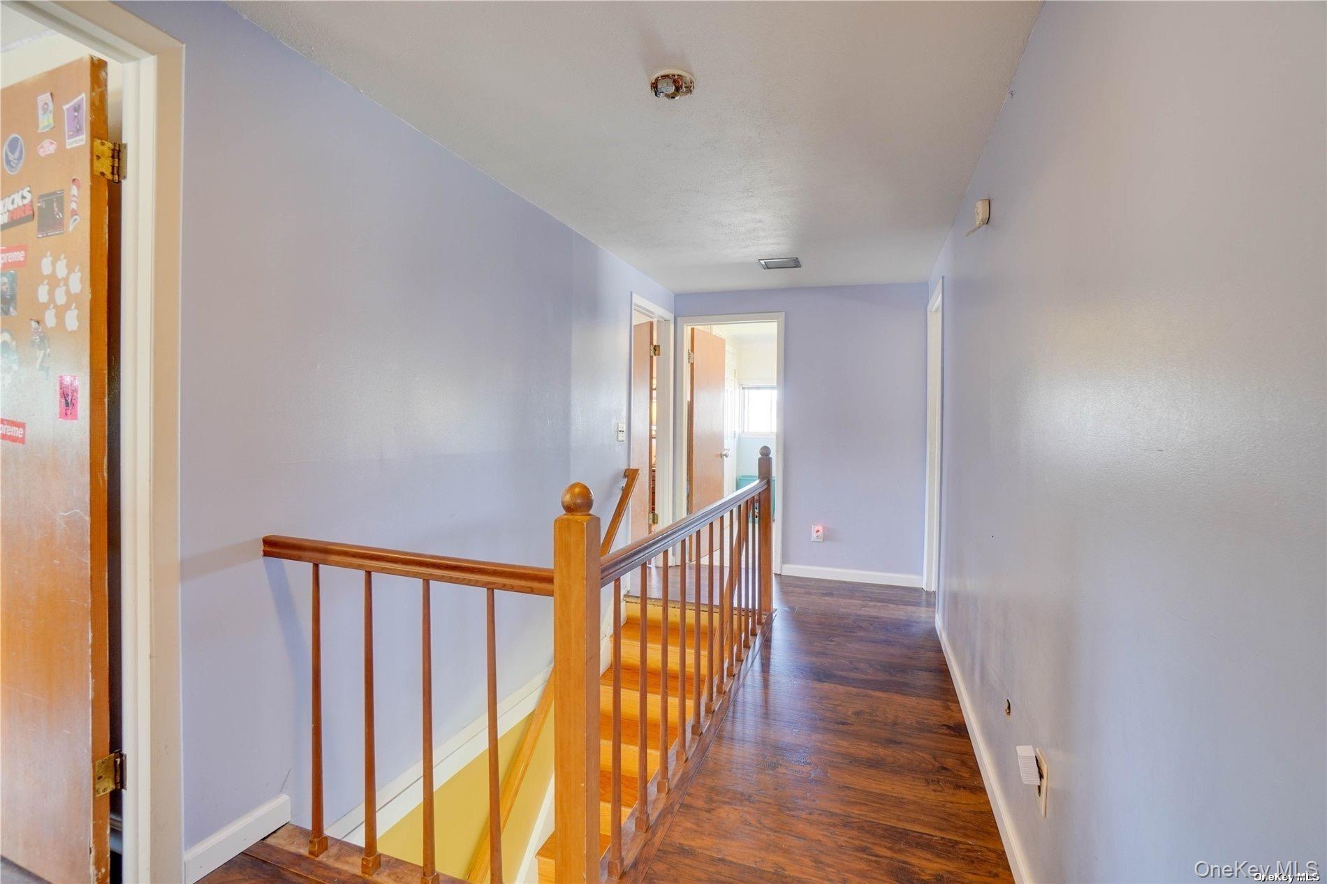 20 Basket Lane, Hicksville, NY 11801