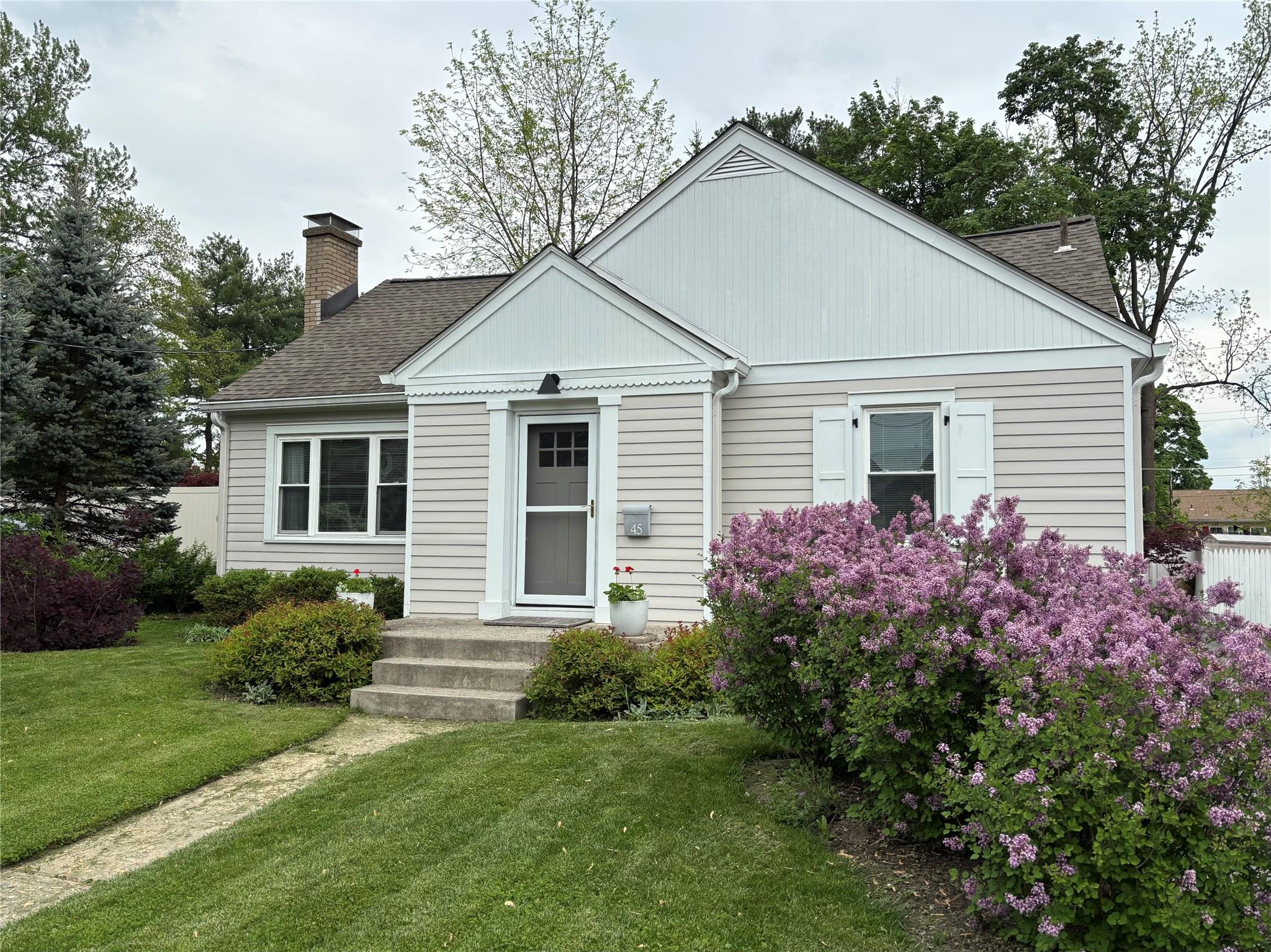 45 Oakwood Boulevard, Poughkeepsie, NY 12603