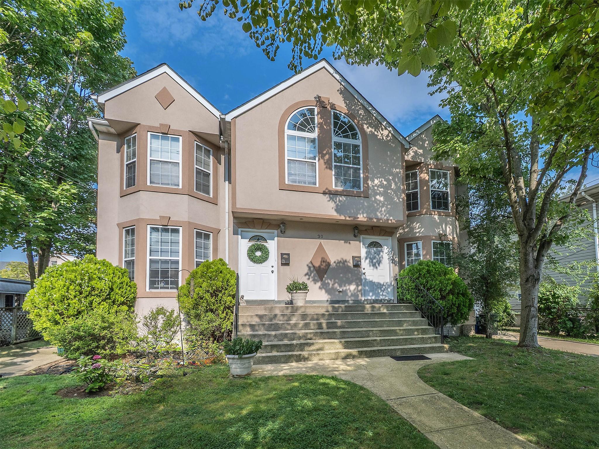 30A Hickory Road, Port Washington, NY 11050