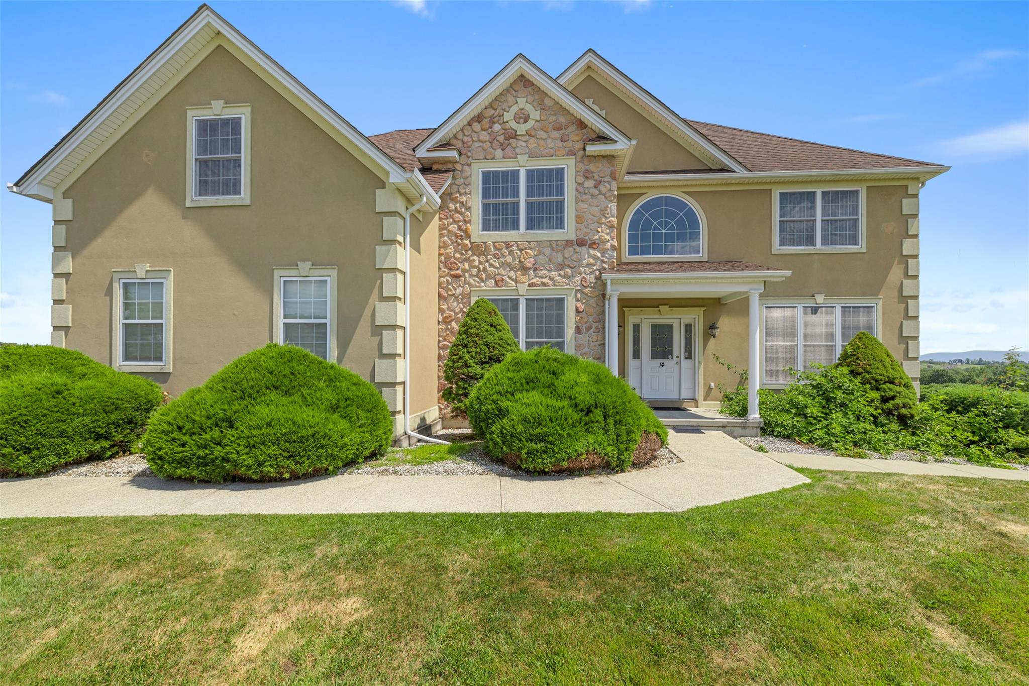 14 Burma Road, Marlboro, NY 12542