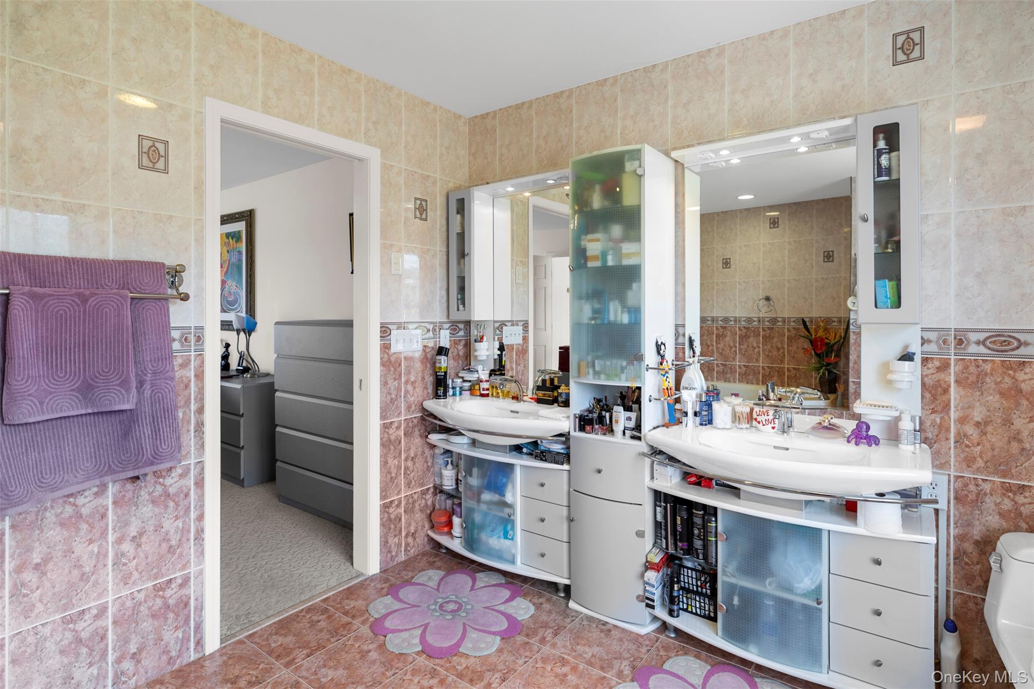 14 Burma Road, Marlboro, NY 12542