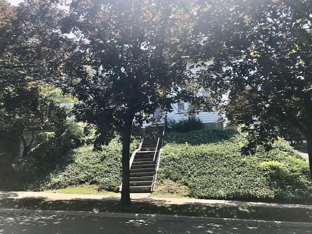 52 Nassau Road, Great Neck, NY 11021
