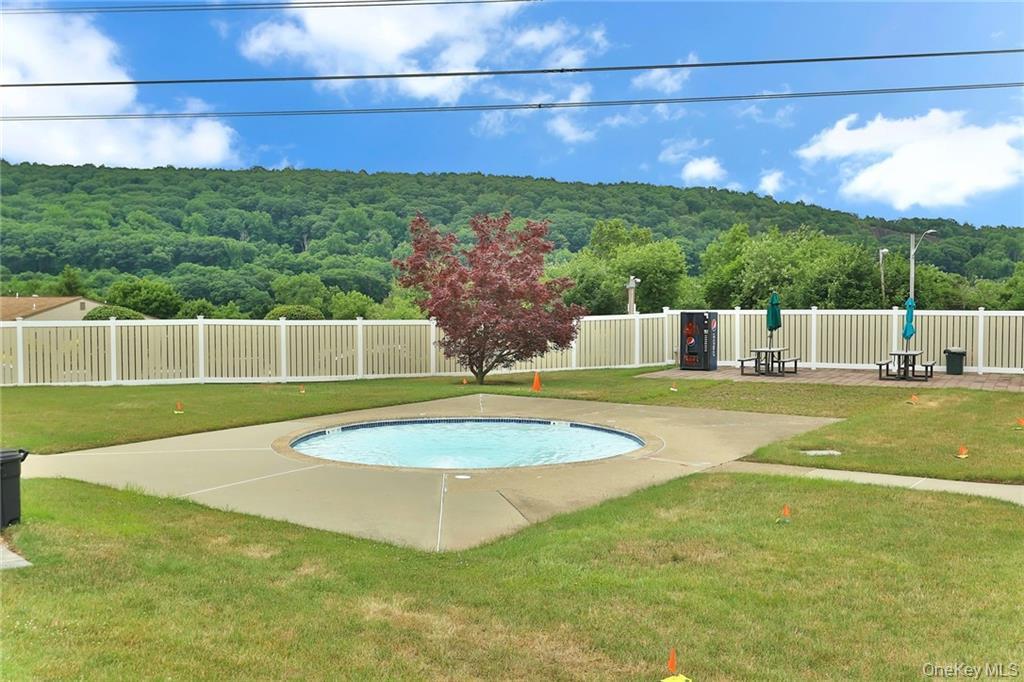 252 Country Club Lane, Pomona, NY 10970