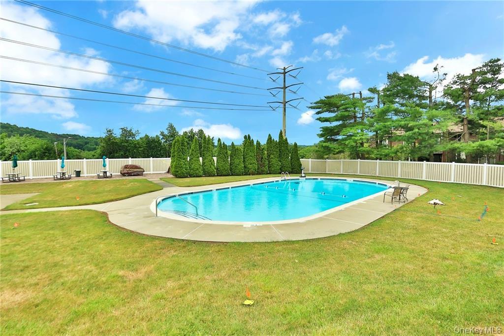 252 Country Club Lane, Pomona, NY 10970