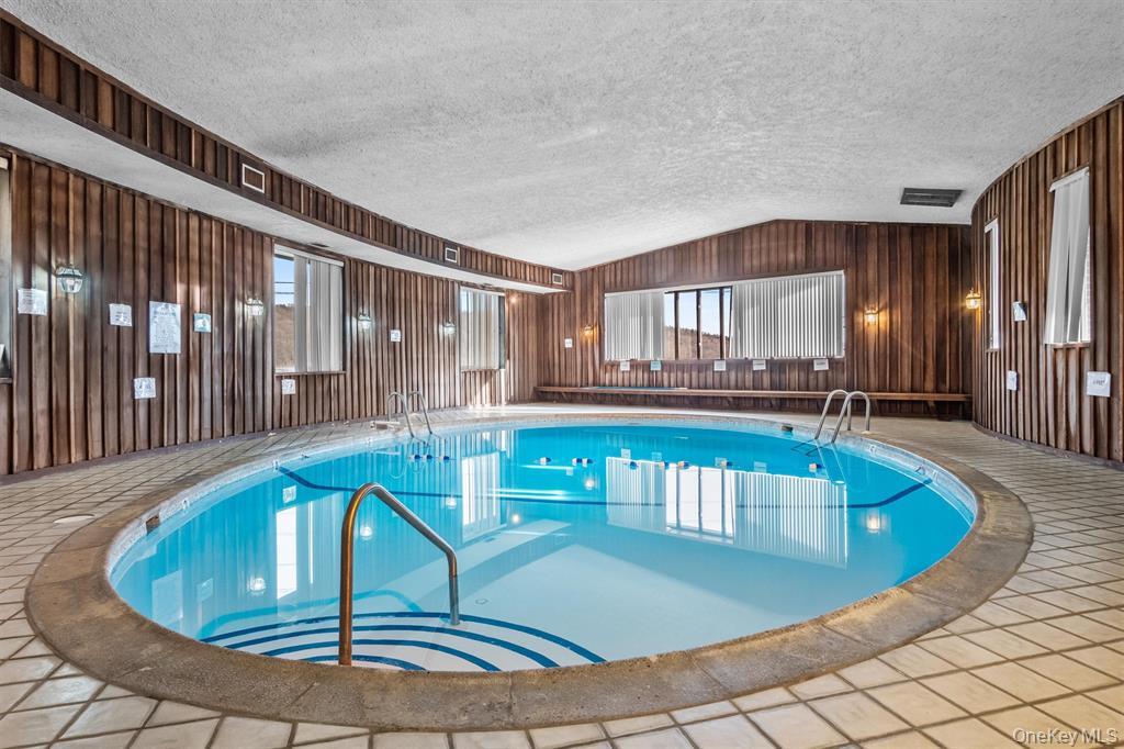 252 Country Club Lane, Pomona, NY 10970