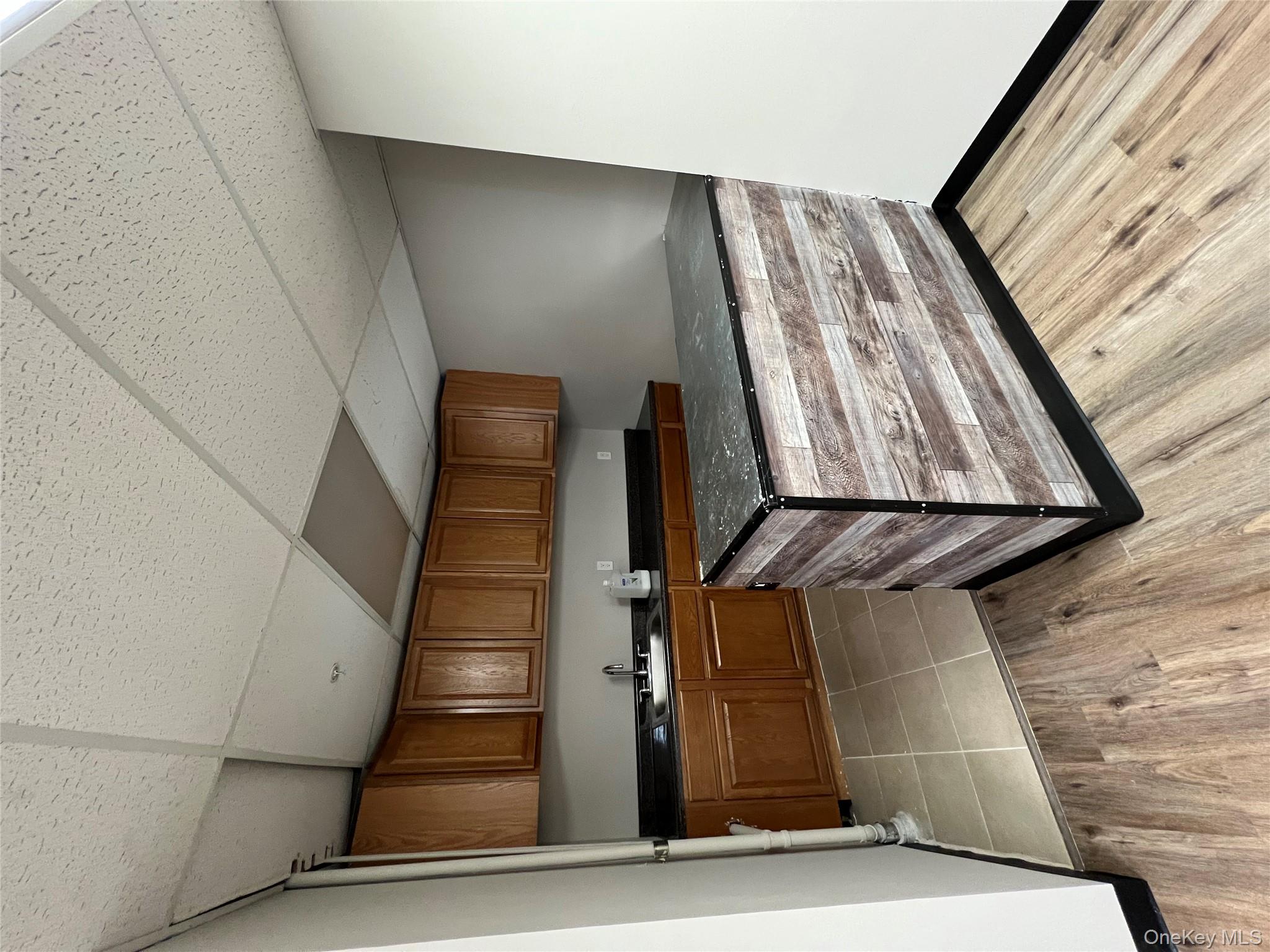 21 N Broadway, Tarrytown, NY 10591