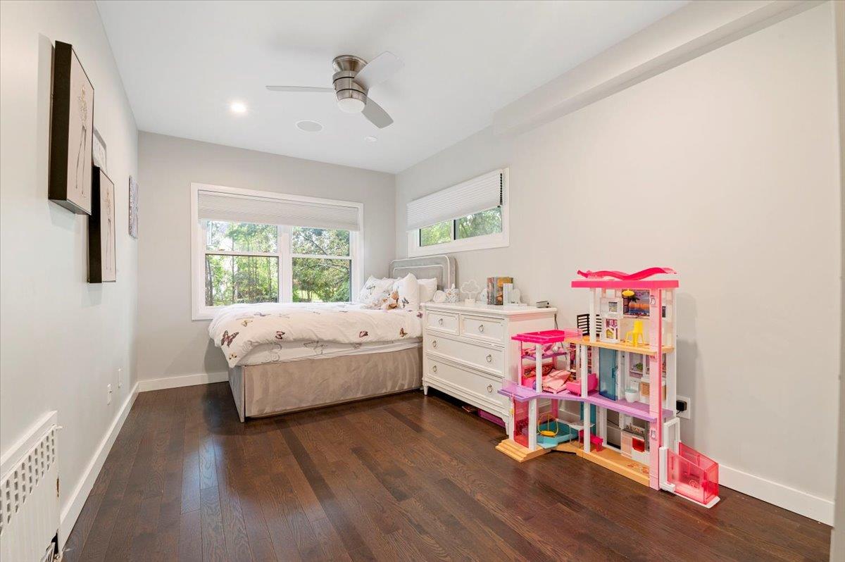 235 Ocean Avenue, Lawrence, NY 11559