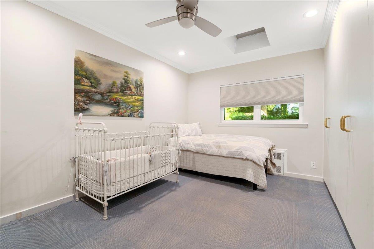 235 Ocean Avenue, Lawrence, NY 11559