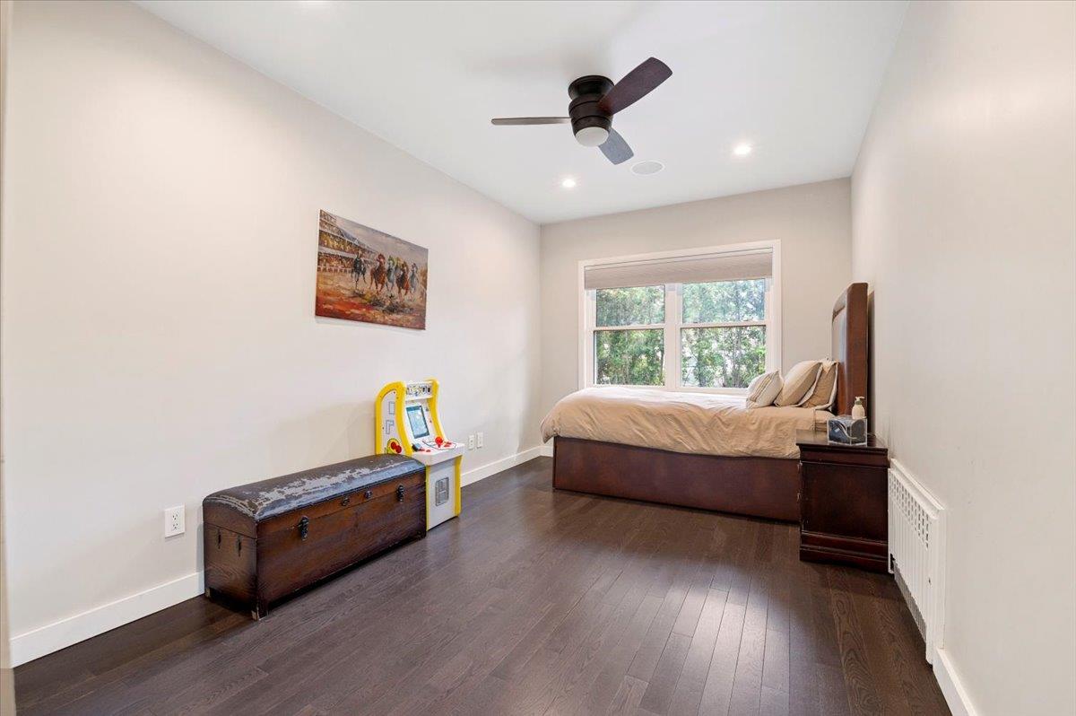 235 Ocean Avenue, Lawrence, NY 11559