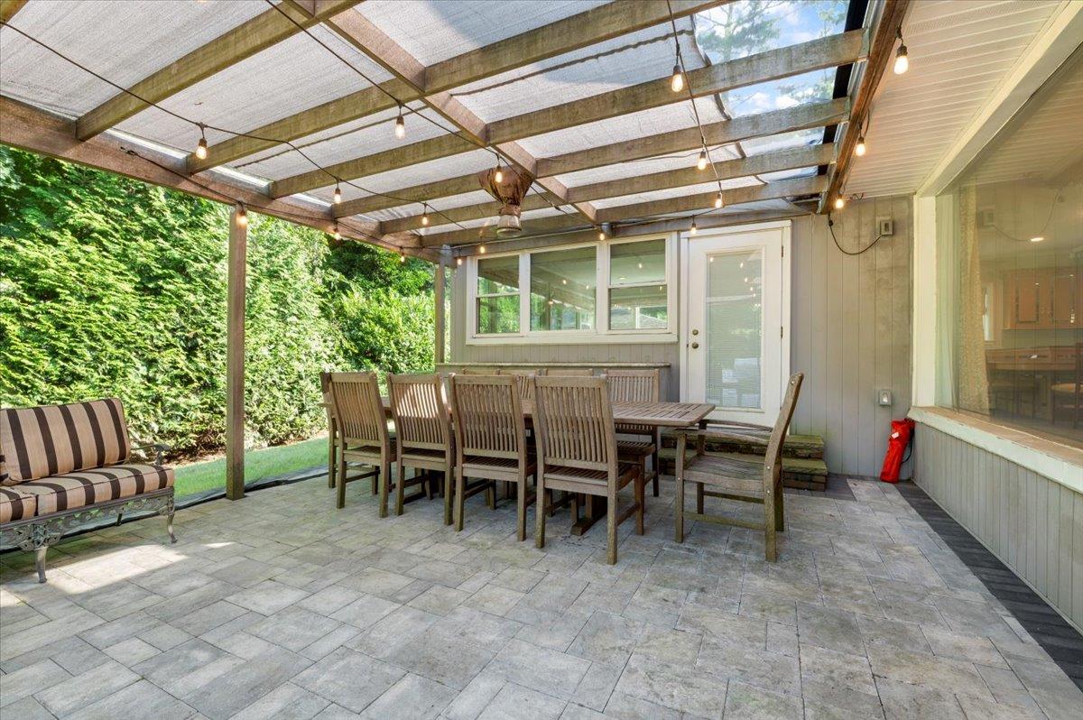 235 Ocean Avenue, Lawrence, NY 11559