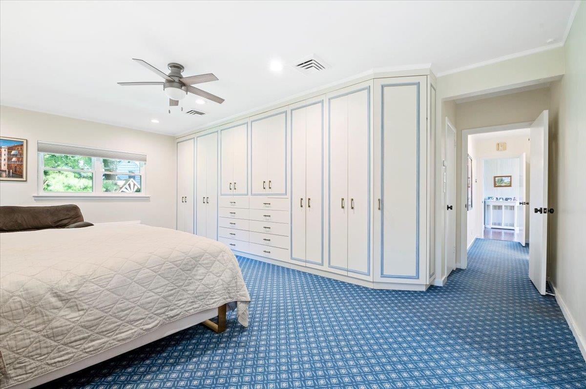 235 Ocean Avenue, Lawrence, NY 11559