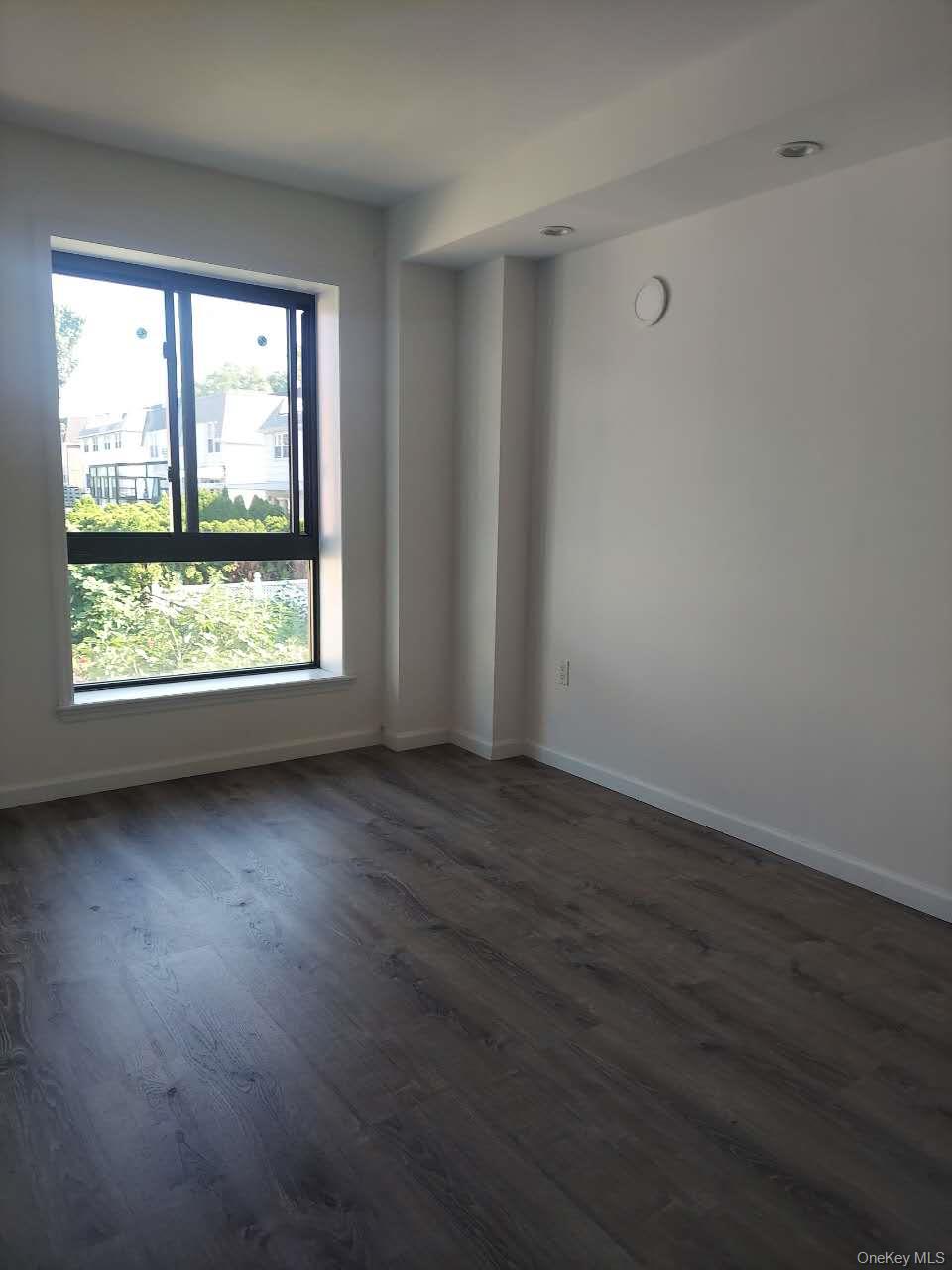 214-10 15 Avenue # 2F, Bayside, NY 11360