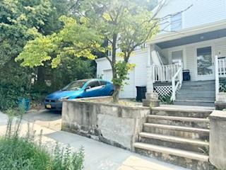 8 alpine Avenue, Staten Island, NY 10301