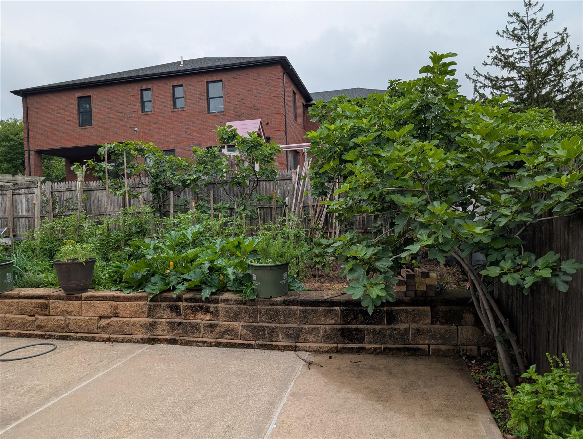 15 Lenzie Street, Staten Island, NY 10312