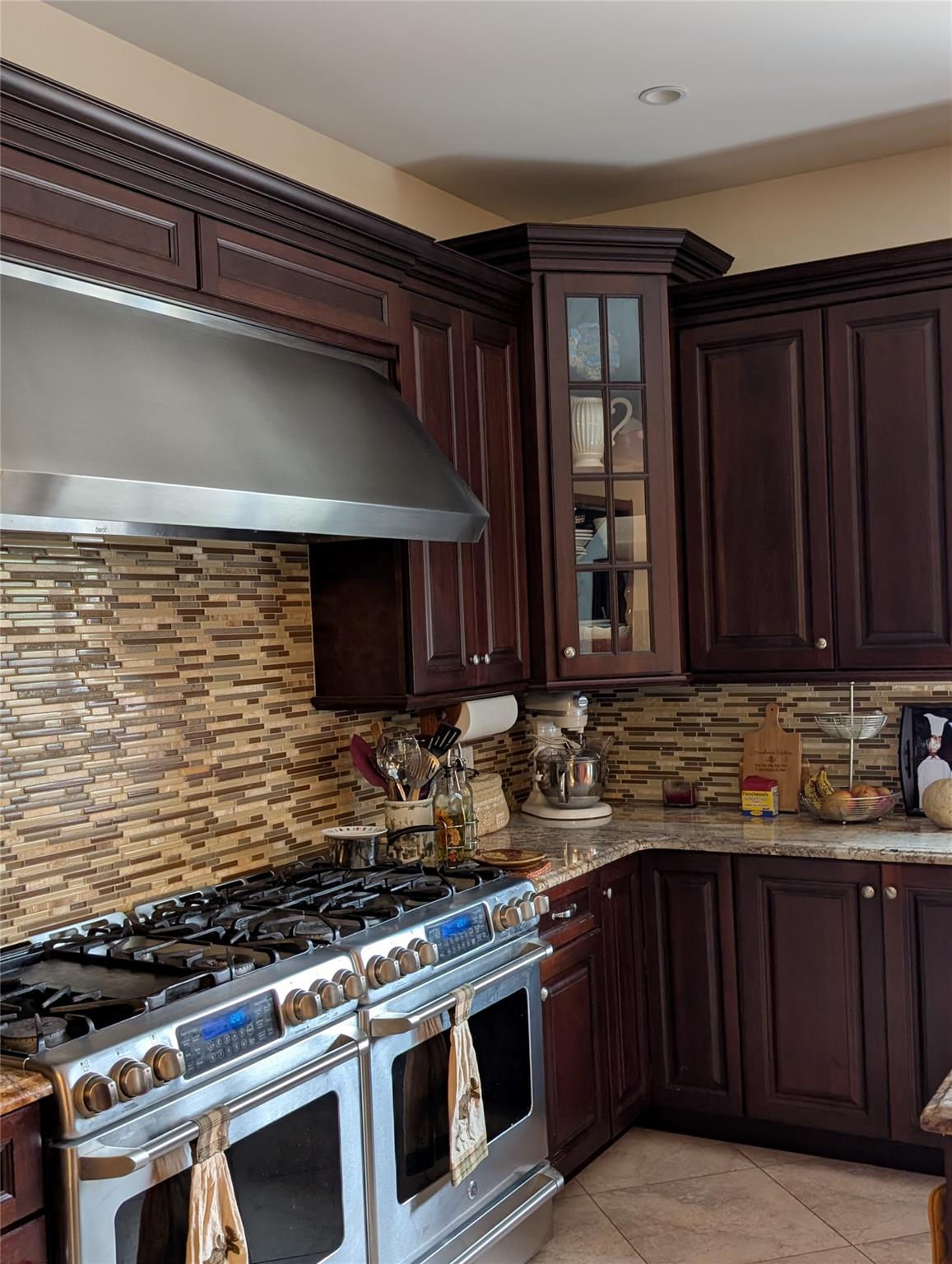 15 Lenzie Street, Staten Island, NY 10312