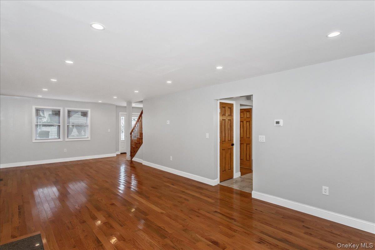 664 Clinton Avenue, Uniondale, NY 11553