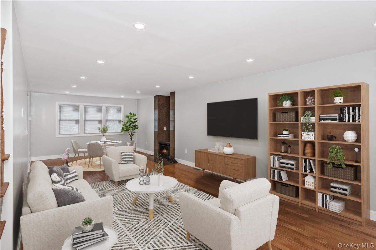 664 Clinton Avenue, Uniondale, NY 11553