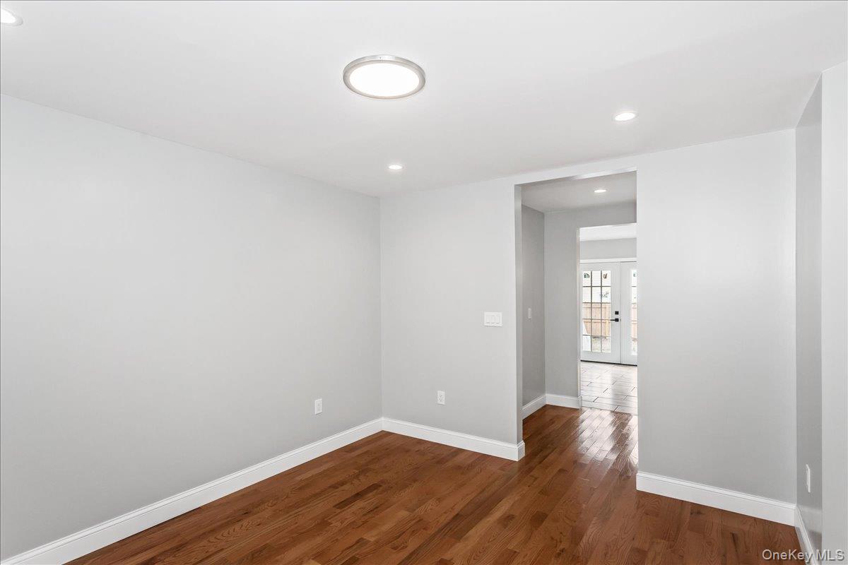 664 Clinton Avenue, Uniondale, NY 11553