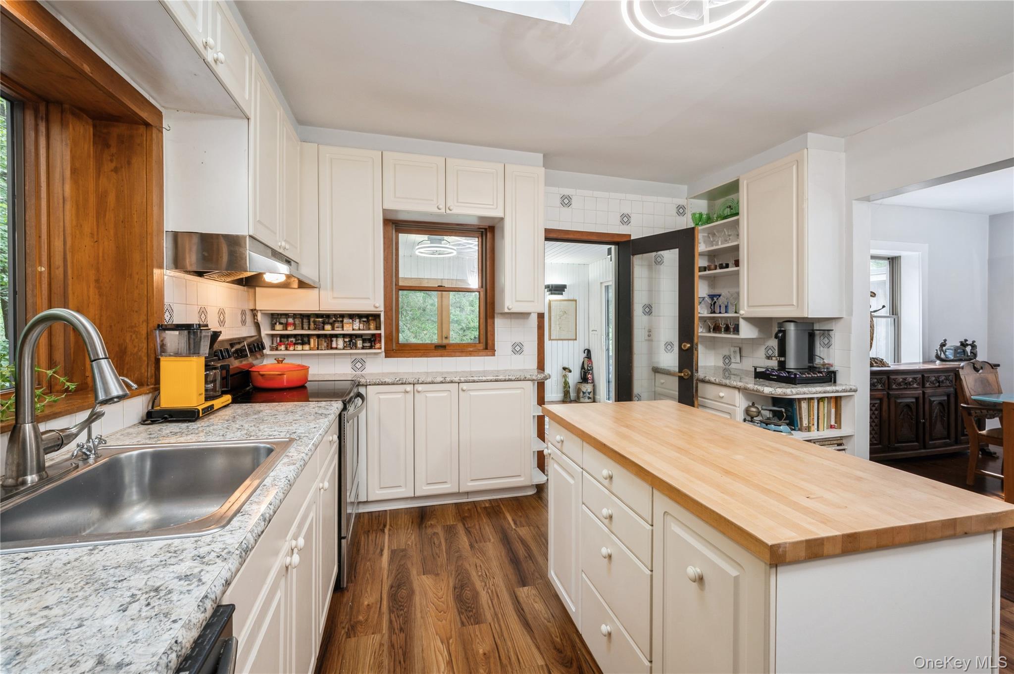 34 Mount Airy Road E, Croton-on-Hudson, NY 10520