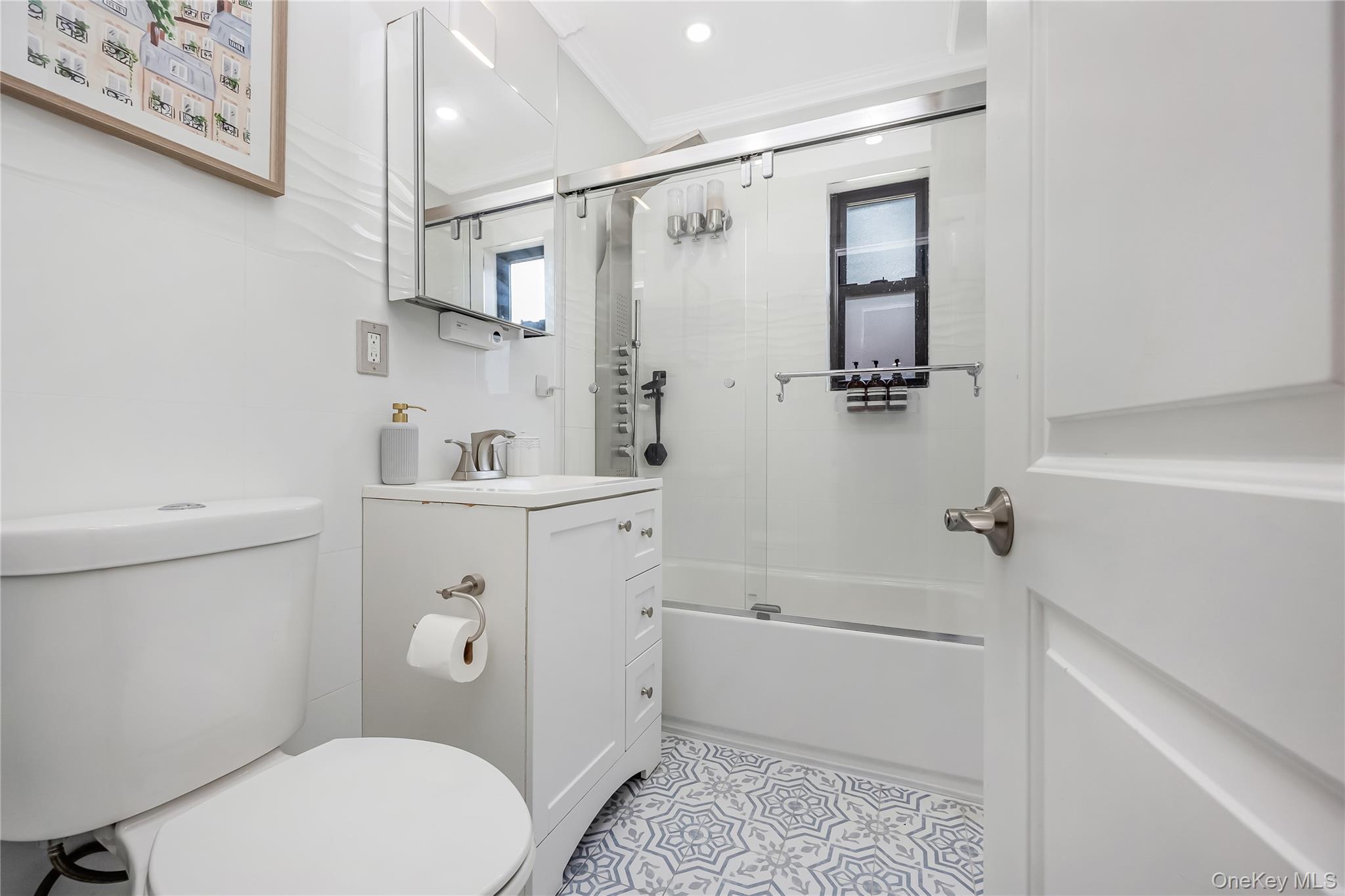 218-10 73rd Avenue # 2, Bayside, NY 11364