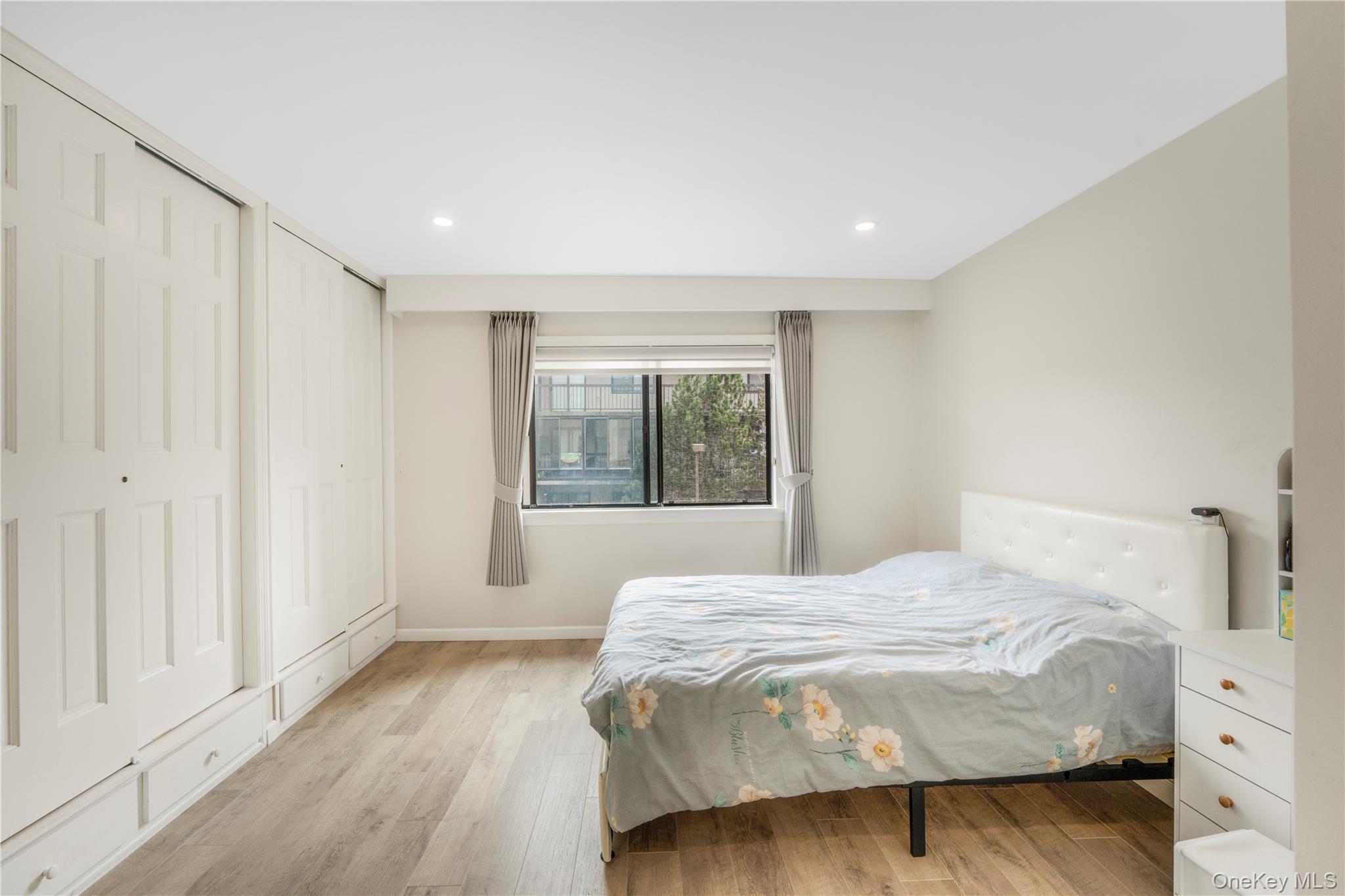 5-24 115th Street # 524C, College Point, NY 11356